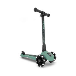 Romobil Highwaykick 3 LED - Forest