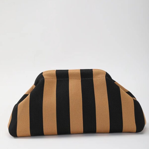 CITY GIRL POUCH - BROWN